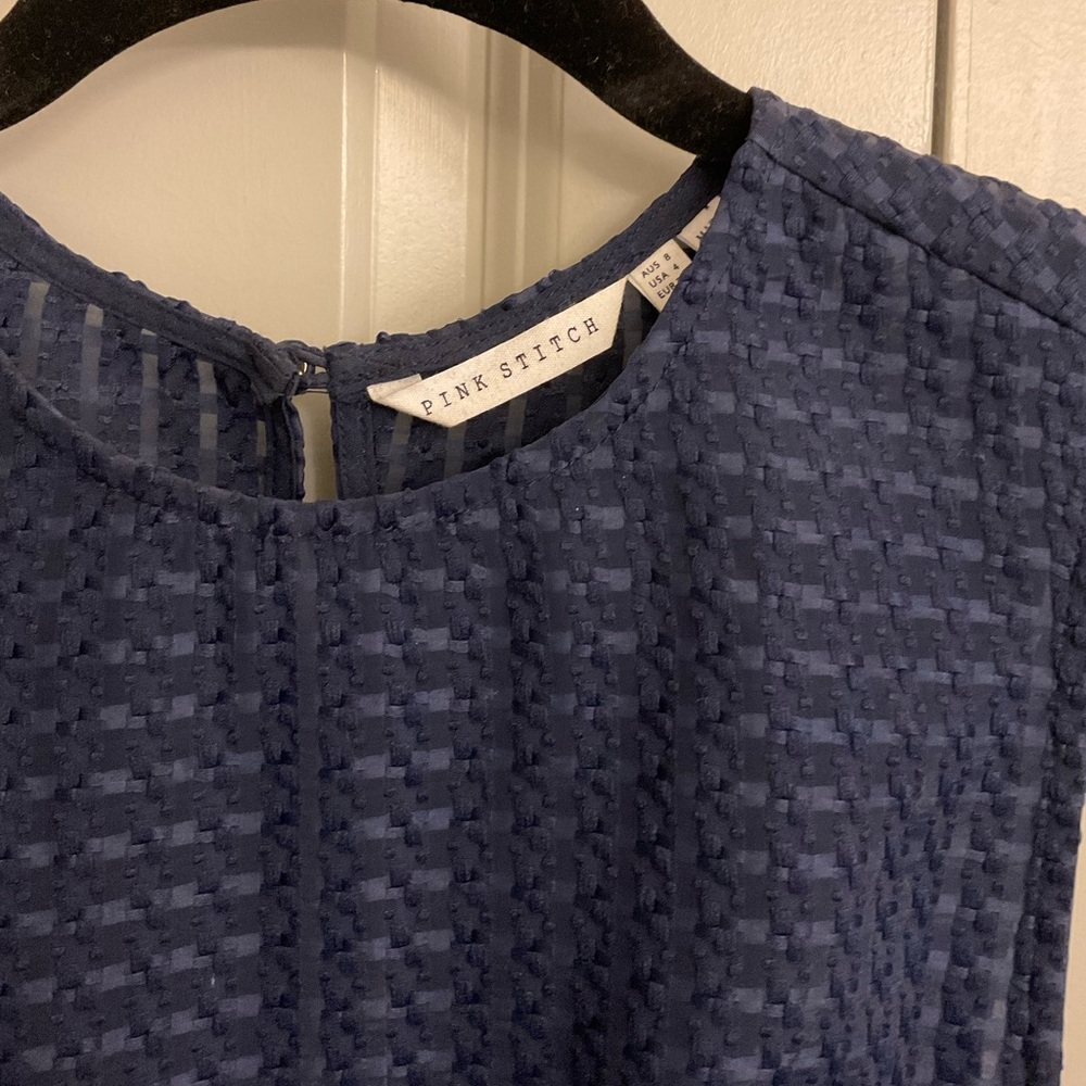 Navy Cutout Top Size 4 - Picture 3 of 4